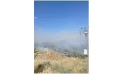 Elazığ İtfaiyesi'nden 19 Farklı Noktada Çıkan Yangına Müdahale