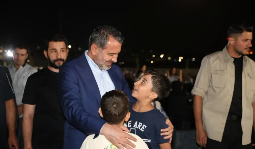 Elazığ’da Yaz Etkinliklerine Yoğun İlgi, Başkan Şerifoğulları’na Sevgi Seli
