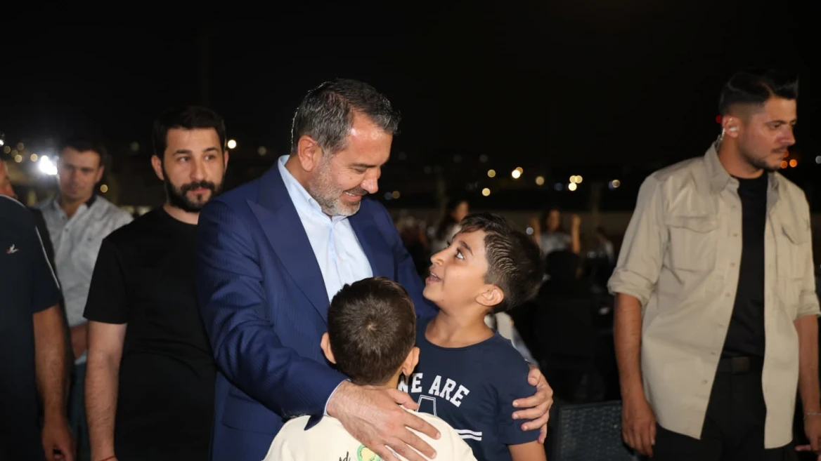 Elazığ’da Yaz Etkinliklerine Yoğun İlgi, Başkan Şerifoğulları’na Sevgi Seli